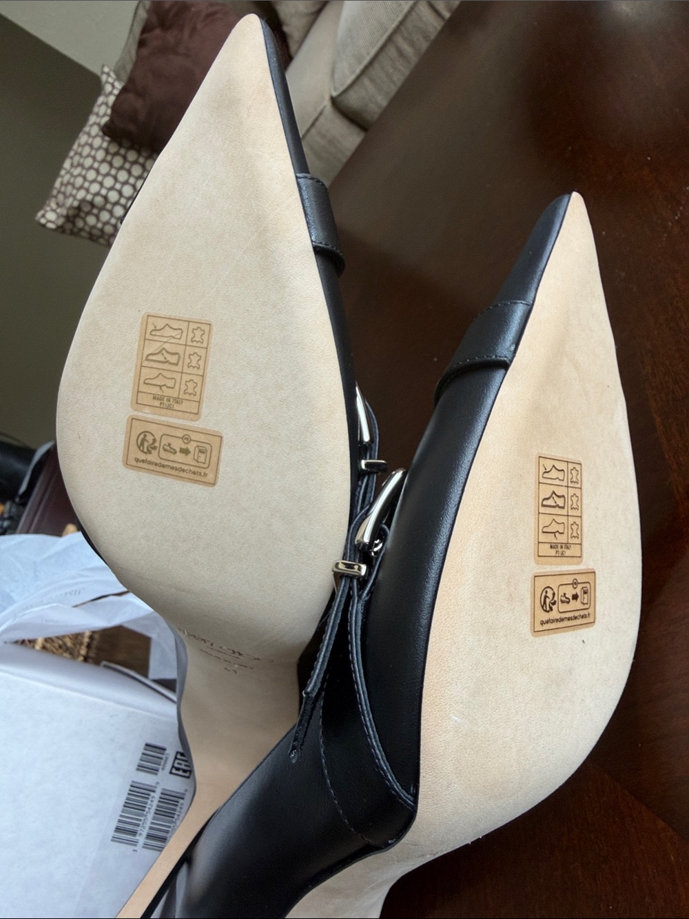 Jimmy Choo Black Leather Pointed-Toe Pumpwith Buckle Detail Alix85 size 41 NWT - Picture 6 of 9